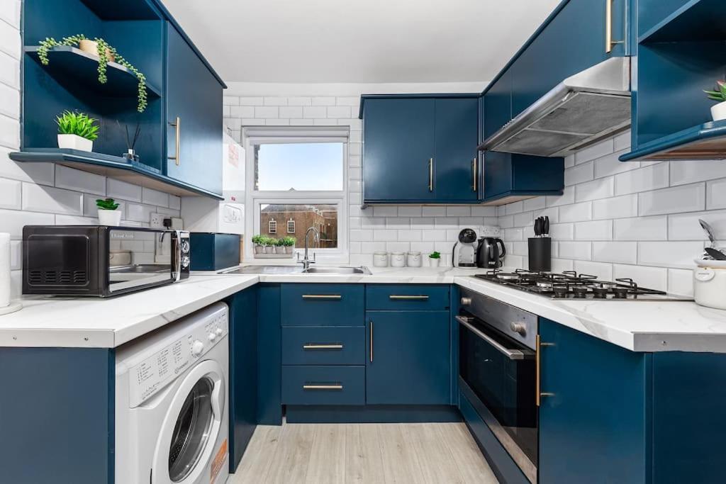 The Holloway Suite- Longterm 15% Off Sleeps4 Apartament Londra